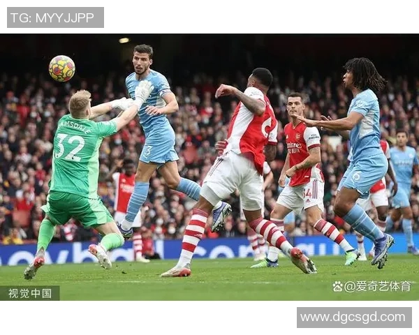 英超第11轮焦点战：曼城vs利物浦天王山对决，阿森纳迎战黑马阿斯顿维拉，争冠格局迎关键变局！